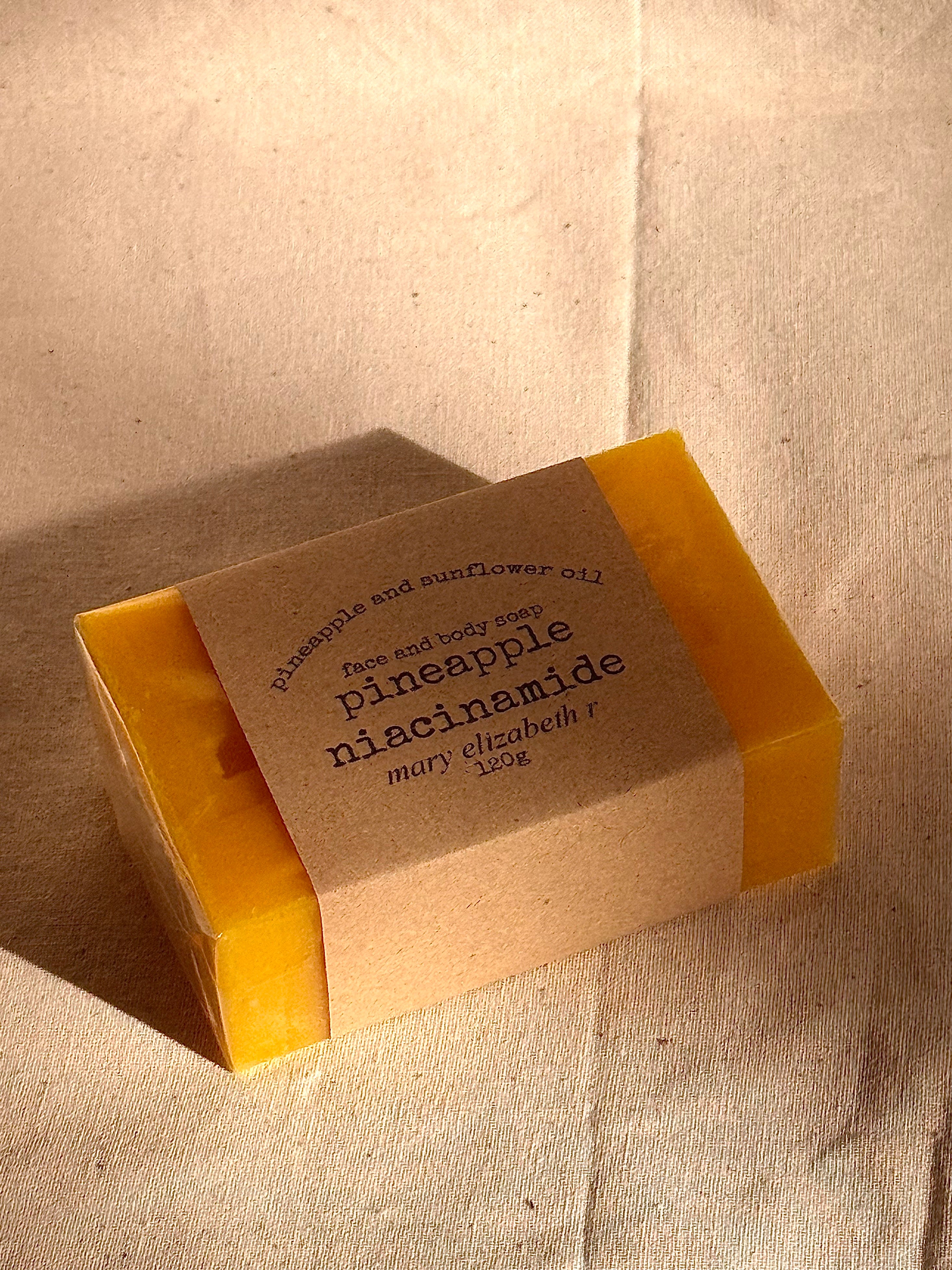 Pineapple Niacinamide Bar