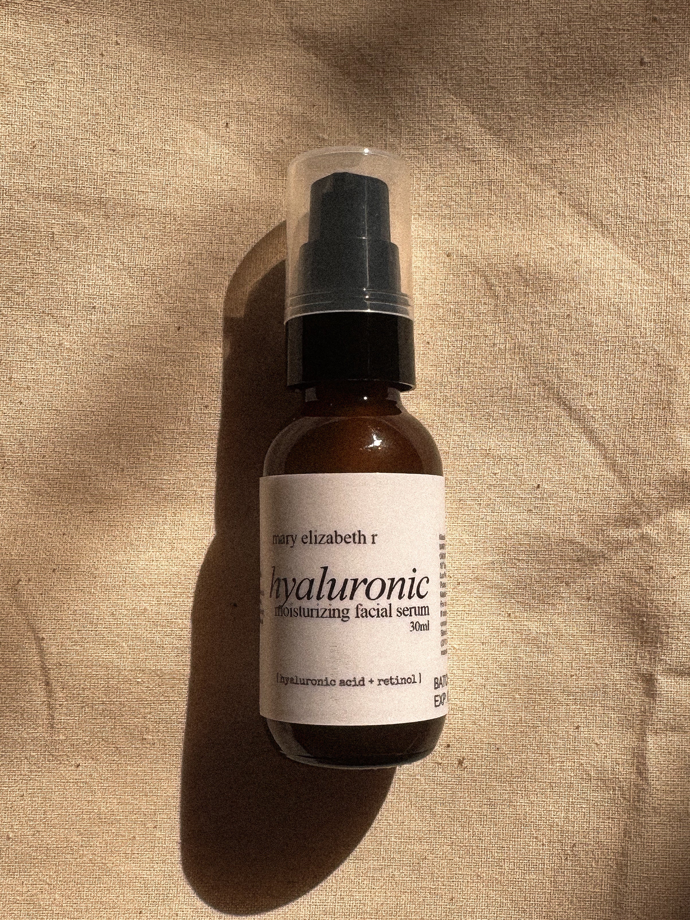 Hyaluronic Serum with Retinol